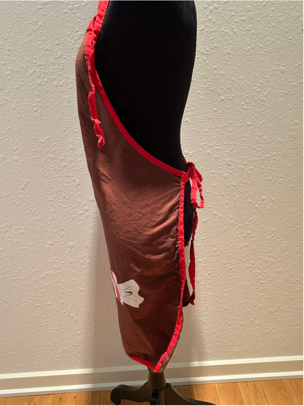 Unisex Tootsie Roll Kitchen Apron One Size Brown Red - Picture 4 of 5